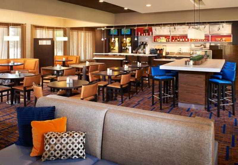 酒店 Courtyard By Marriott Rockford