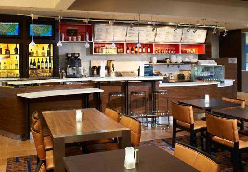 酒店 Courtyard By Marriott Rockford