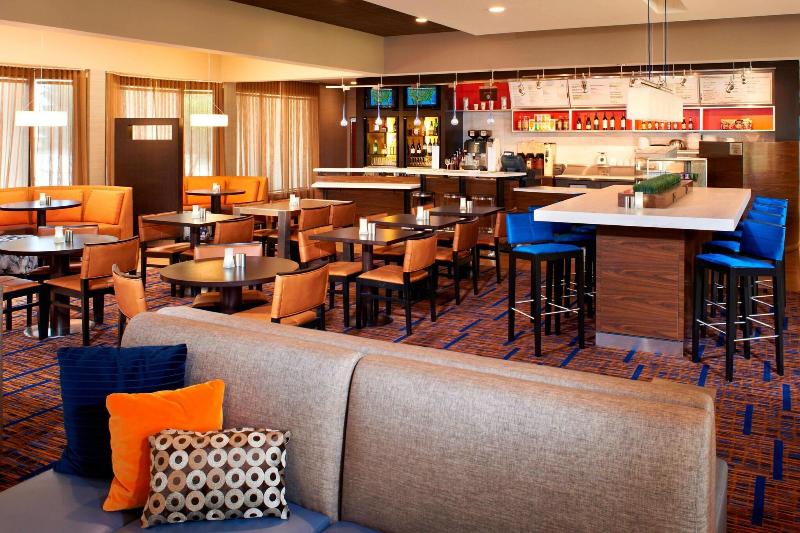 酒店 Courtyard By Marriott Rockford