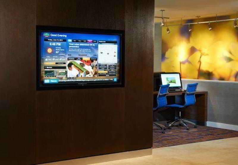 酒店 Courtyard By Marriott Rockford