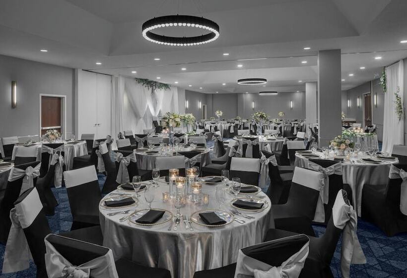 فندق Courtyard San Jose Airport