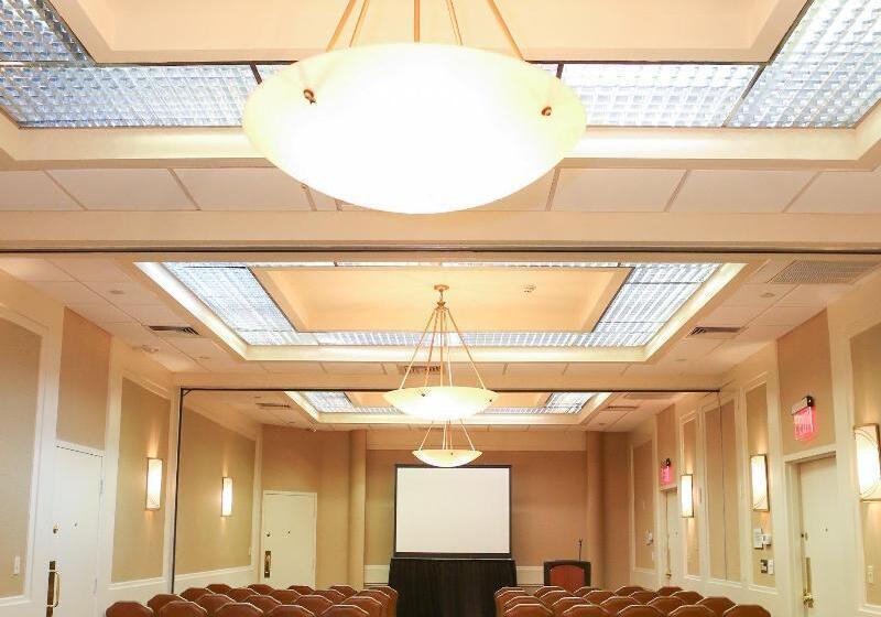 Crowne Plaza Hotel Virginia Beach Norfolk, An Ihg