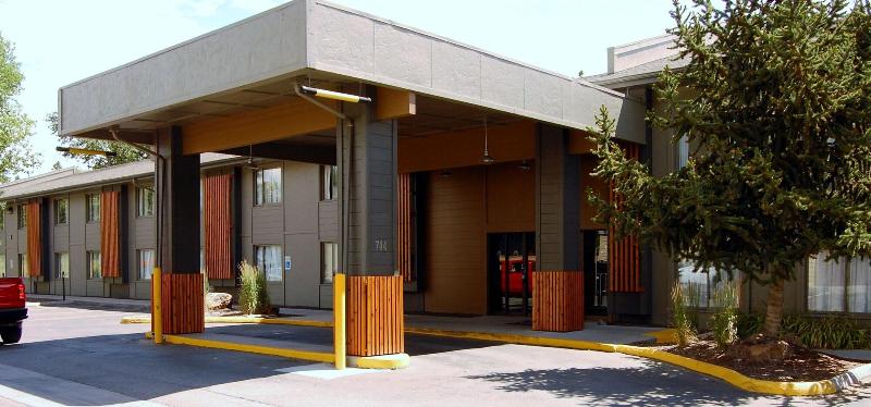 هتل Days Inn And Suites By Wyndham Downtown Missoulauniversity