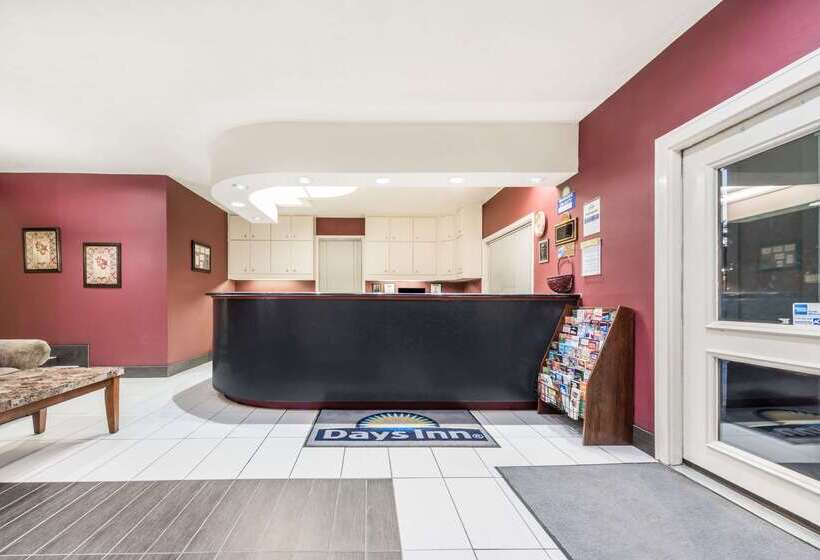 فندق Days Inn By Wyndham Bryan College Station