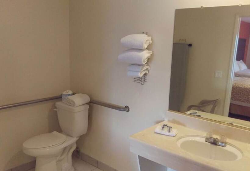 فندق Days Inn By Wyndham Hemet