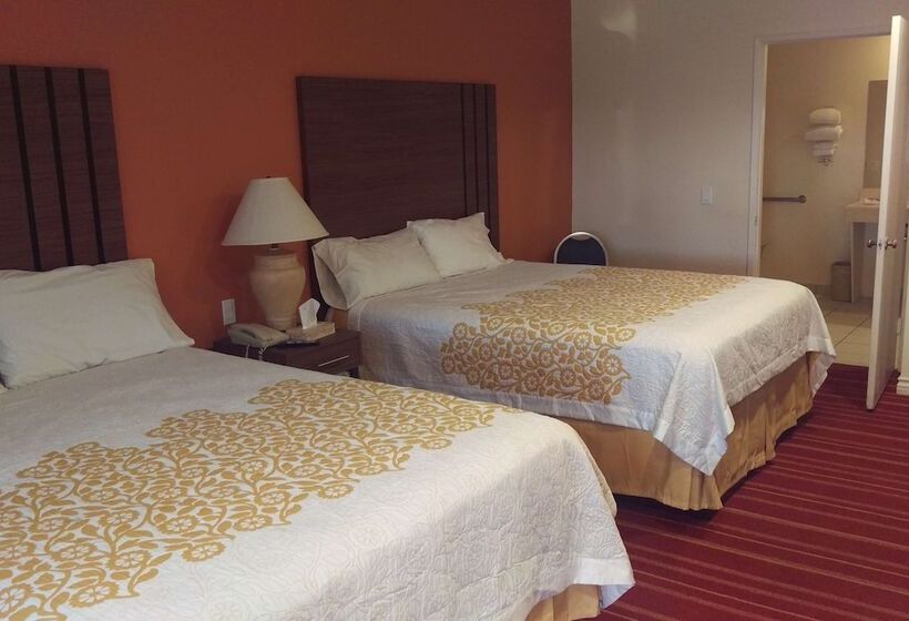 فندق Days Inn By Wyndham Hemet