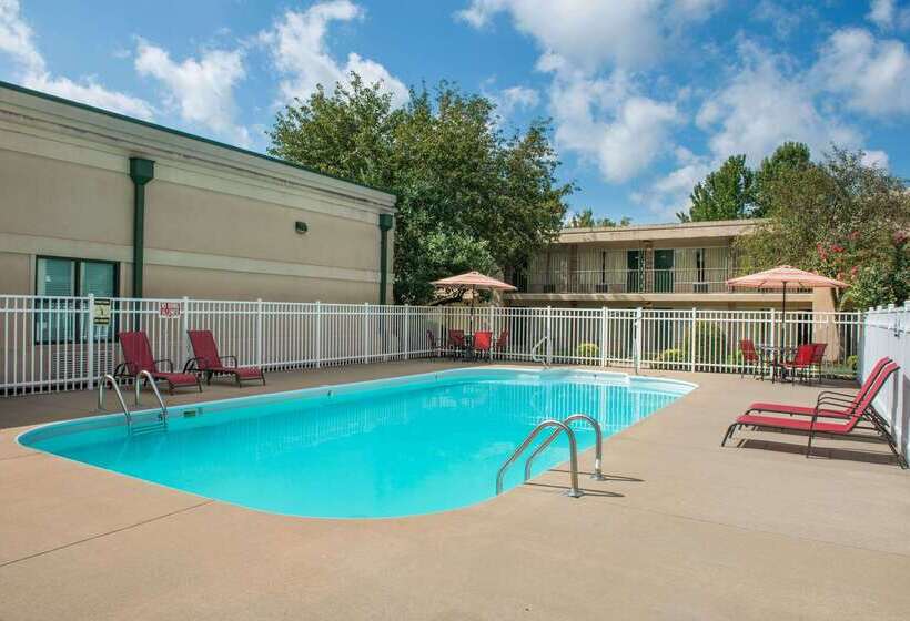 酒店 Days Inn By Wyndham Paducah