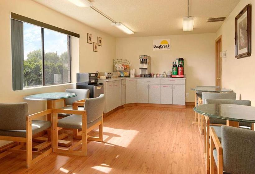 호텔 Days Inn By Wyndham Richland