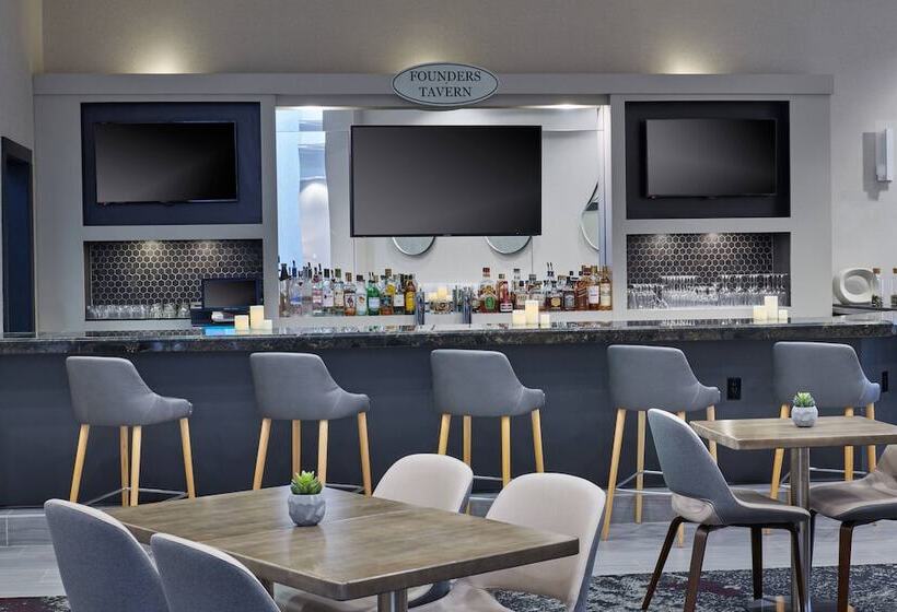 Delta Hotels By Marriott Detroit Novi