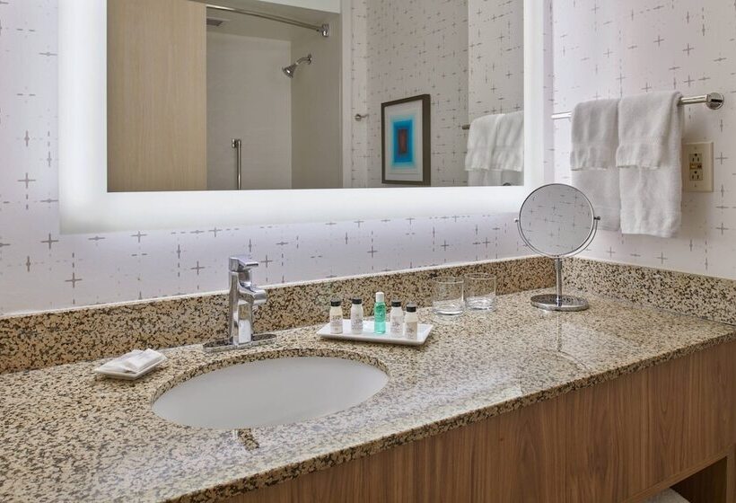 Delta Hotels By Marriott Detroit Novi