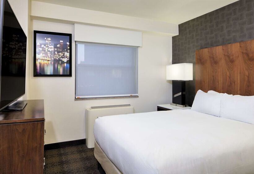 Doubletree By Hilton Hotel & Suites Pittsburgh Downtown