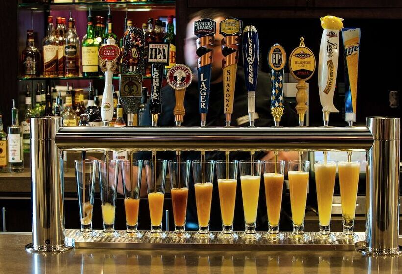 Doubletree By Hilton Hotel Bristol, Connecticut