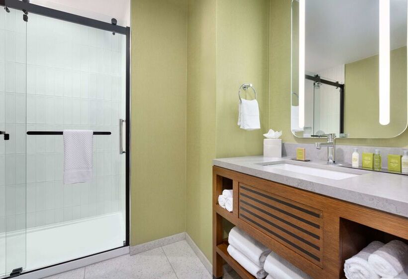 فندق Doubletree By Hilton Campbell  Pruneyard Plaza