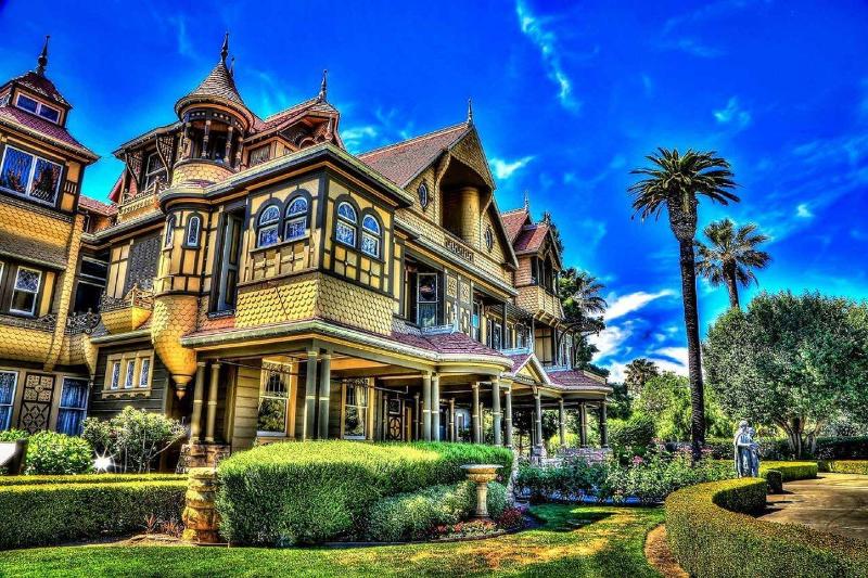 فندق Doubletree By Hilton Campbell  Pruneyard Plaza