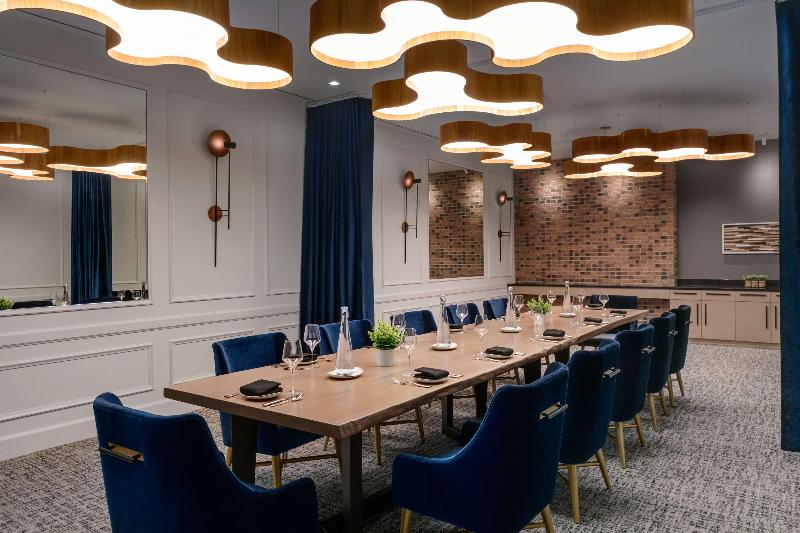 호텔 Doubletree By Hilton Canton Downtown