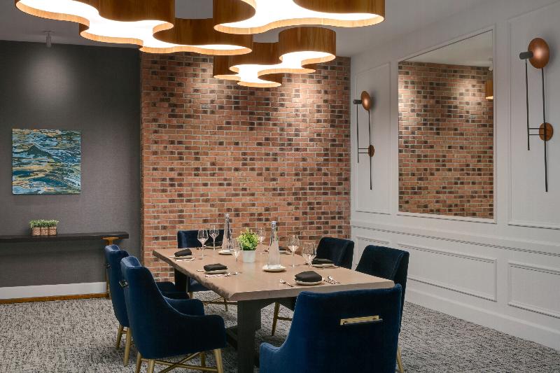 호텔 Doubletree By Hilton Canton Downtown