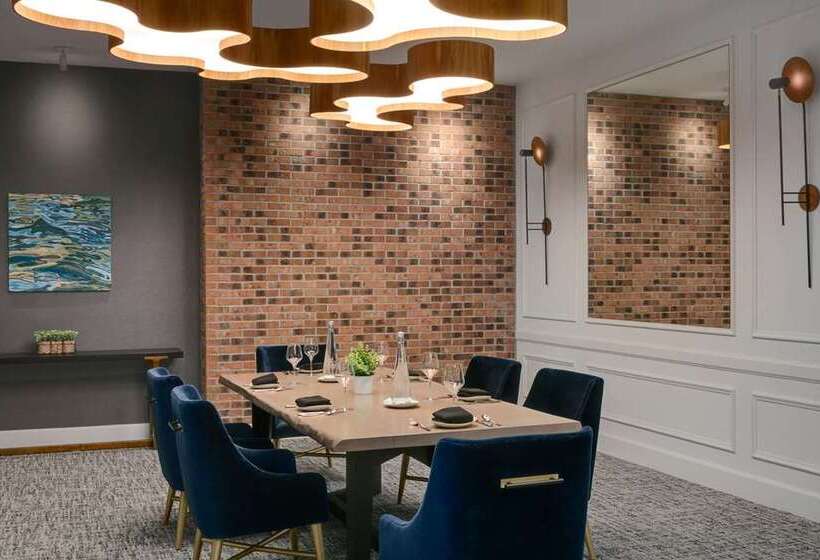 호텔 Doubletree By Hilton Canton Downtown