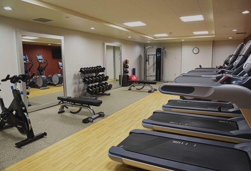 فندق Doubletree By Hilton Helena Downtown