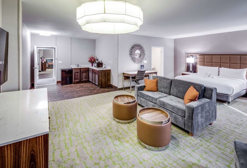 فندق Doubletree By Hilton Huntington