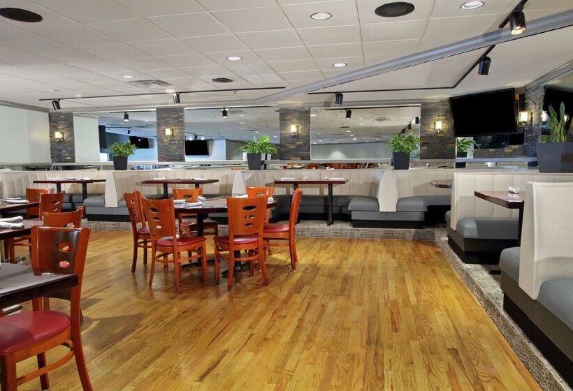 בית מלון כפרי Doubletree By Hilton  Mahwah