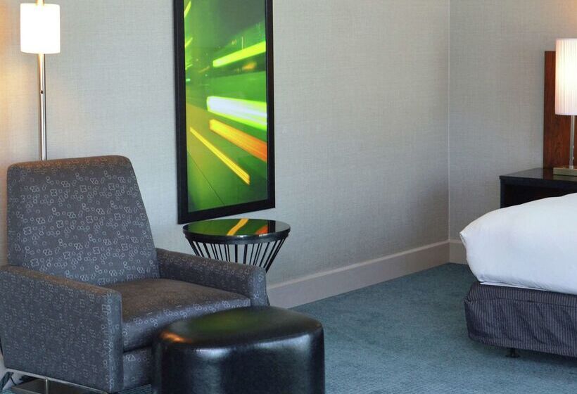 ホテル Doubletree By Hilton Newarkfremont