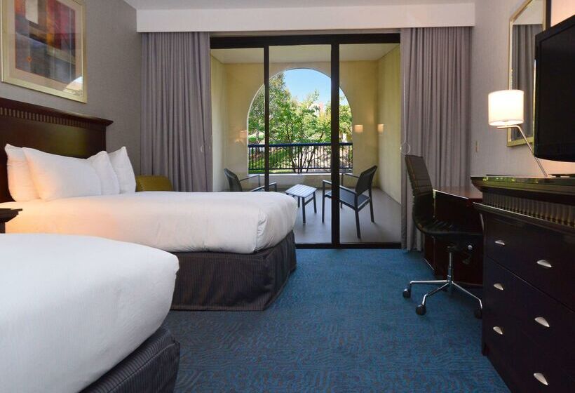 ホテル Doubletree By Hilton Newarkfremont