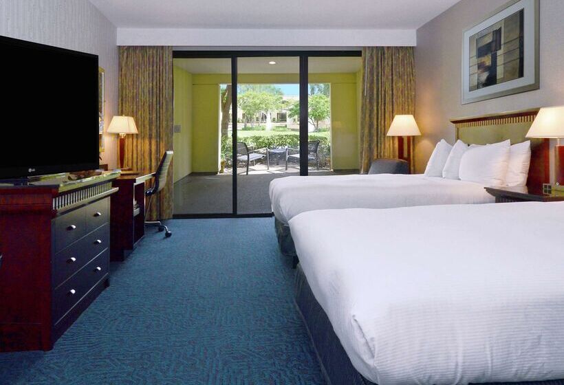 ホテル Doubletree By Hilton Newarkfremont