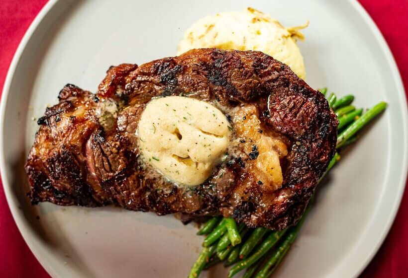 Doubletree By Hilton Hotel Norfolk Airport