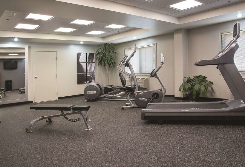 Doubletree By Hilton Hotel Racine Harbourwalk