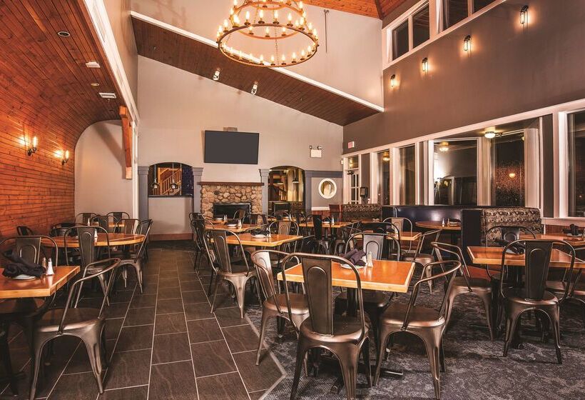 Doubletree By Hilton Hotel Racine Harbourwalk