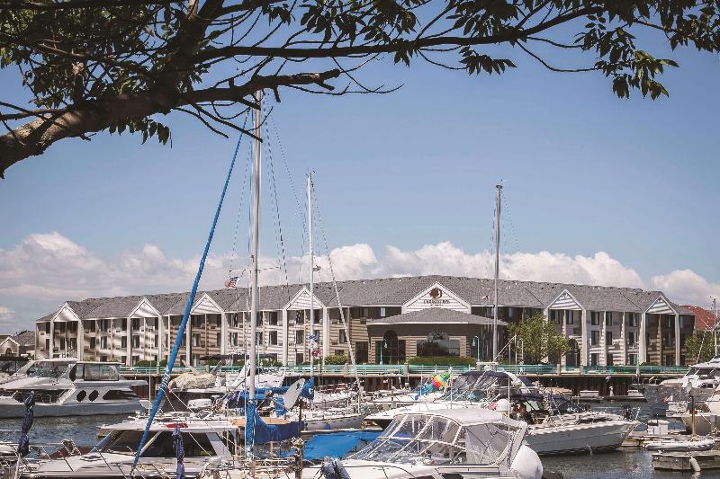 Doubletree By Hilton Hotel Racine Harbourwalk