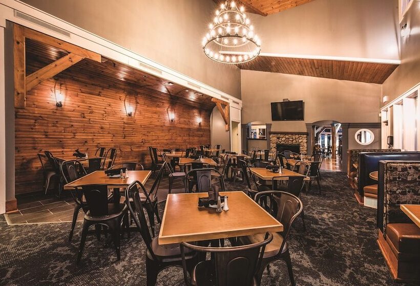 Doubletree By Hilton Hotel Racine Harbourwalk