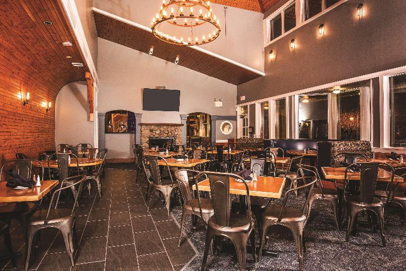 Doubletree By Hilton Hotel Racine Harbourwalk