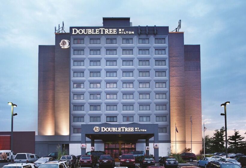 هتل Doubletree By Hilton Springfield