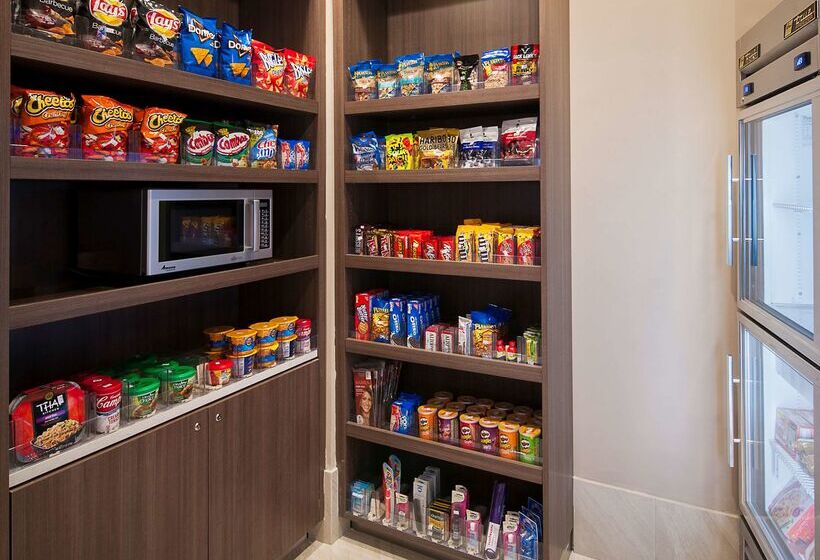 Doubletree By Hilton Hotel West Palm Beach Airport