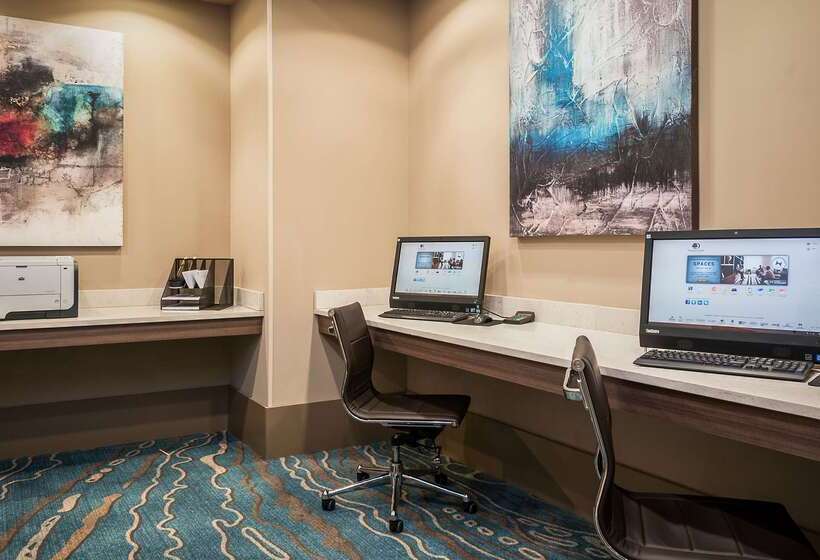 Doubletree By Hilton Hotel West Palm Beach Airport