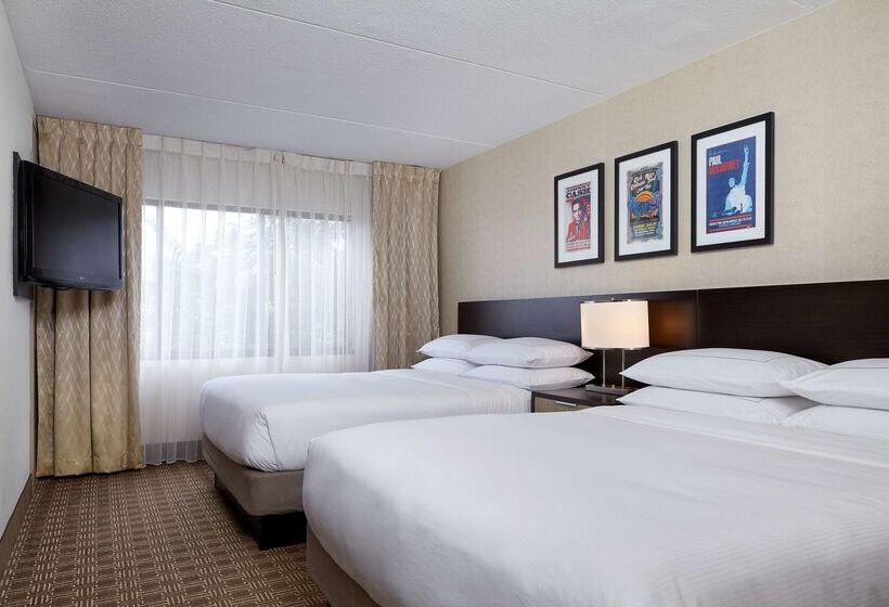 هتل Doubletree Suites By Hilton Nashville Airport