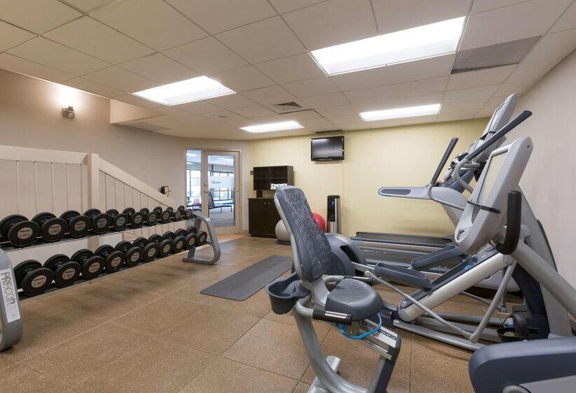 هتل Doubletree Suites By Hilton Nashville Airport