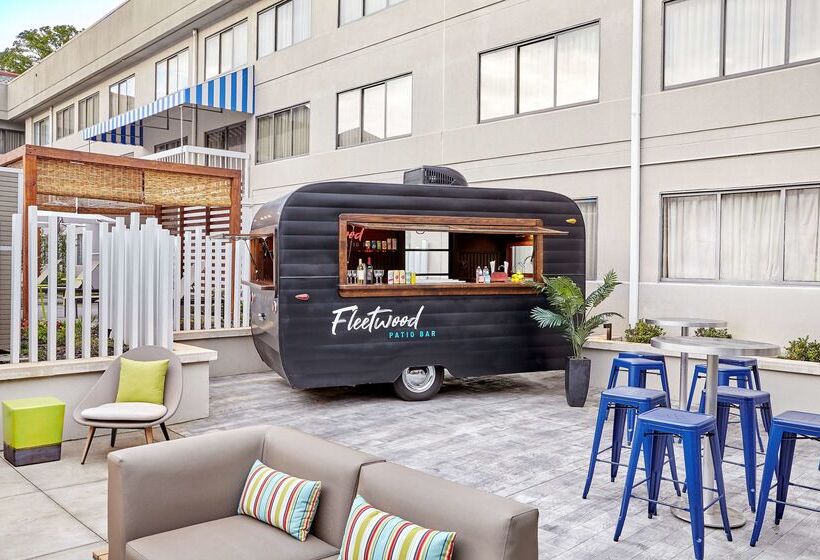 هتل Doubletree Suites By Hilton Nashville Airport