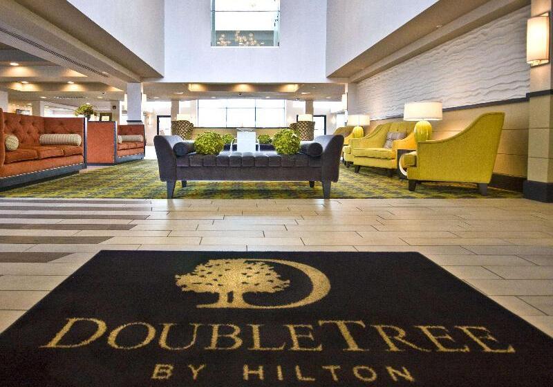 Doubletree Suites By Hilton Hotel Huntsville South