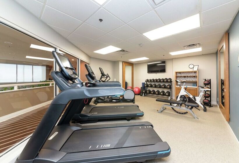 فندق Doubletree Suites By Hilton Melbourne Beach Oceanfront