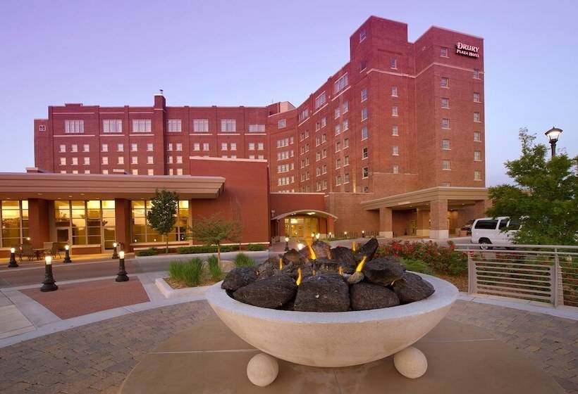 Drury Plaza Hotel Broadview Wichita