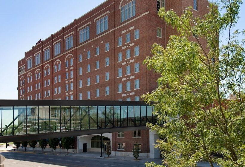 Drury Plaza Hotel Broadview Wichita