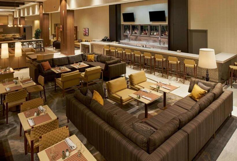 בית מלון כפרי Durham Marriott City Center