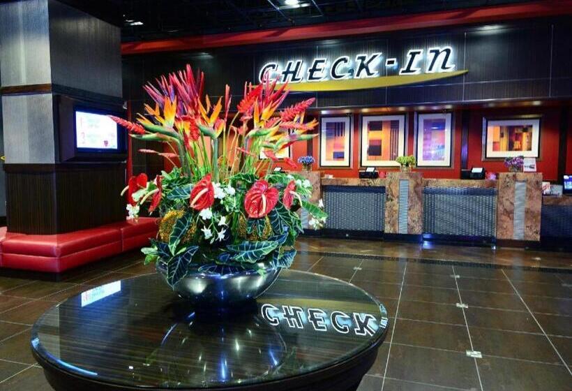 בית מלון כפרי Eastside Cannery Casino