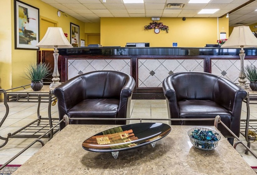 فندق Econo Lodge