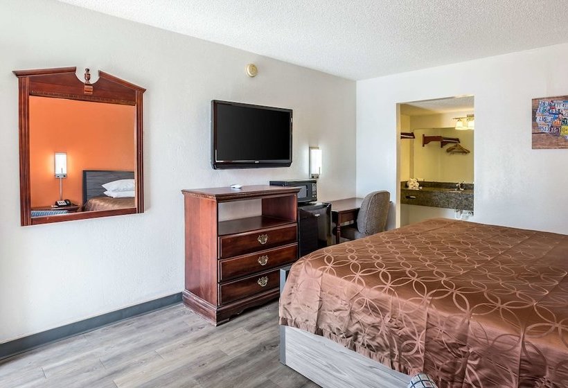 فندق Econo Lodge