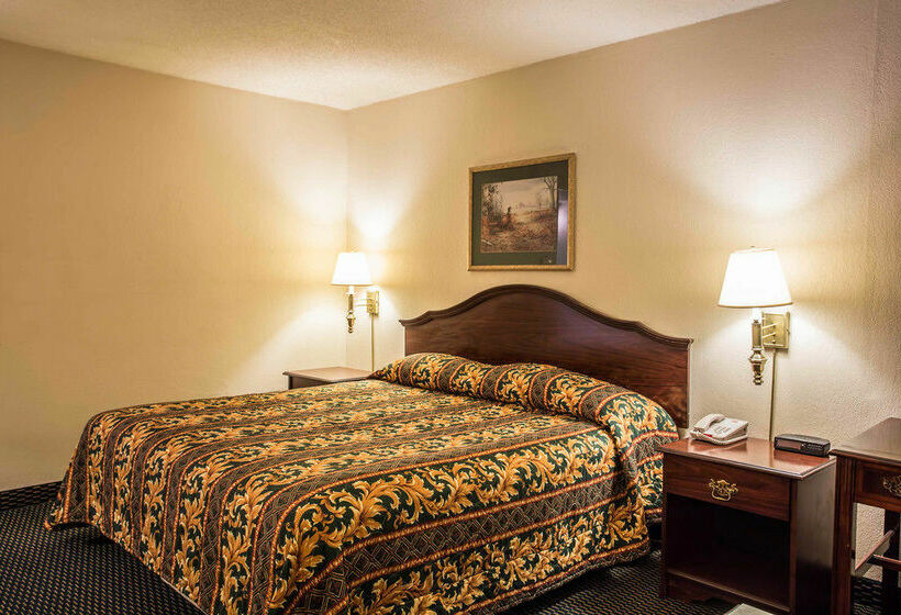 فندق Econo Lodge Inn & Suites Lumberton