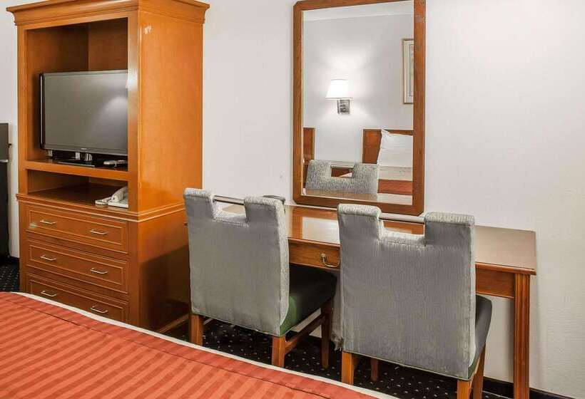 בית מלון כפרי Econo Lodge Seatac Airport North Seattle