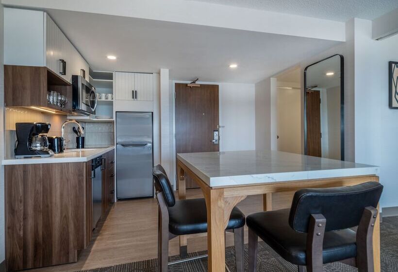 هتل Staybridge Suites Chicago O Hare   Rosemont, An Ihg